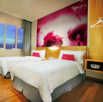 فاوهتل پاسار بارو