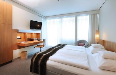 لیندنر هتل ام کودام