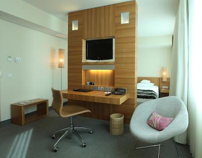 لیندنر هتل ام کودام