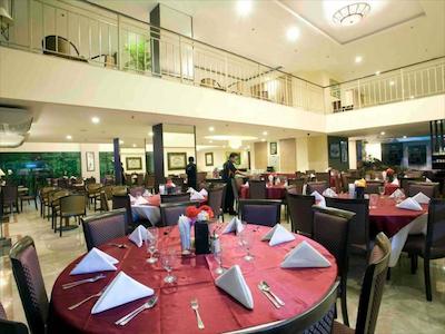 لساری راکسی