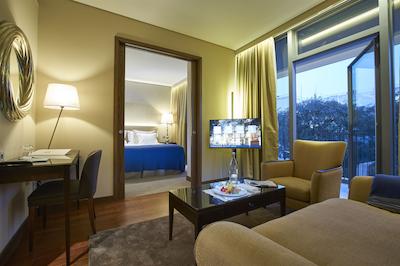 هتل پرتب لیبرداد