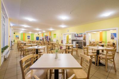 ا اند اُ ویمار