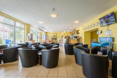 ا اند اُ ویمار