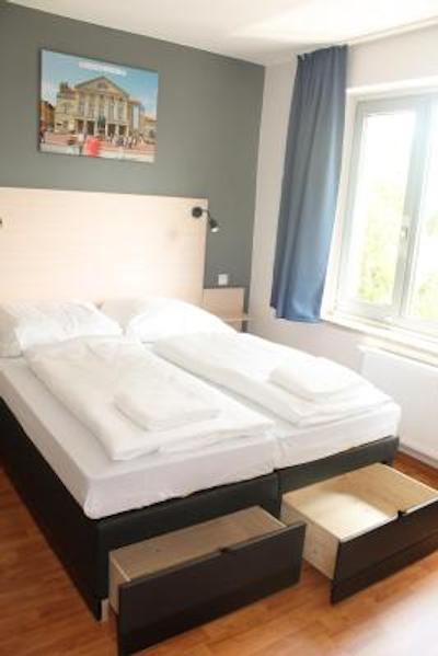 ا اند اُ ویمار