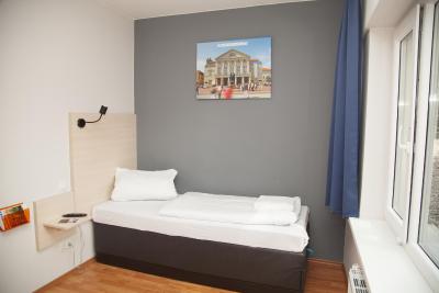 ا اند اُ ویمار