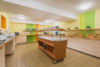 ا اند اُ ویمار