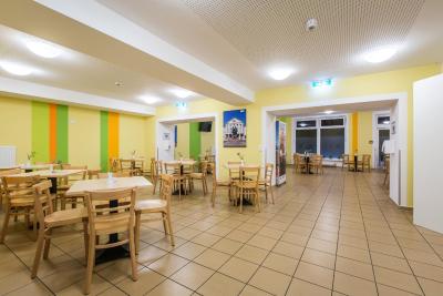 ا اند اُ ویمار