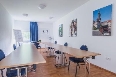 ا اند اُ ویمار