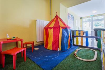 ا اند اُ ویمار