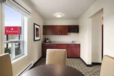 رامادا ادسُن