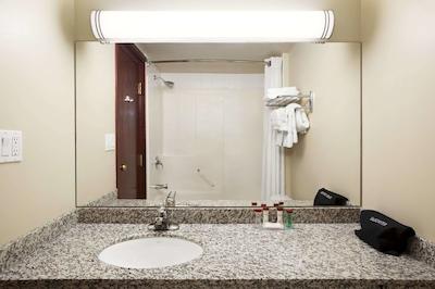 رامادا ادسُن