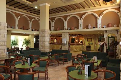 پاناز هلید ویلیج