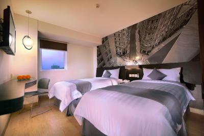 هتل نئو مانگا دوا اسکوار جاکارتا