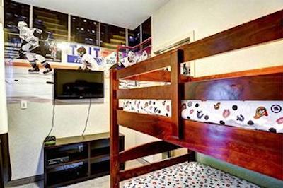 هم این اند سویتز یرکتون