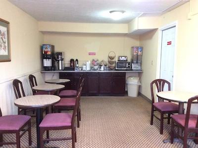 بوجت این ایست کلومبوز