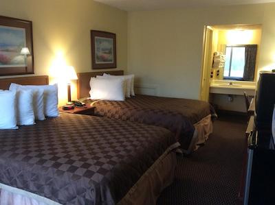 بوجت این ایست کلومبوز