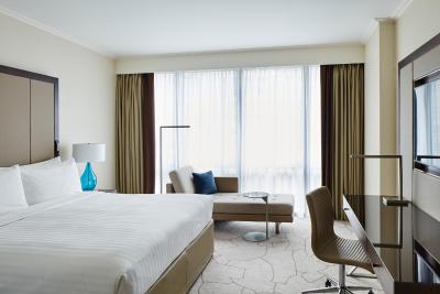 لندن ماریت هتل کاناری وارف