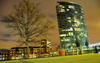 لندن ماریت هتل کاناری وارف