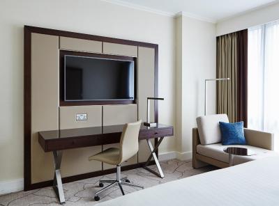 لندن ماریت هتل کاناری وارف