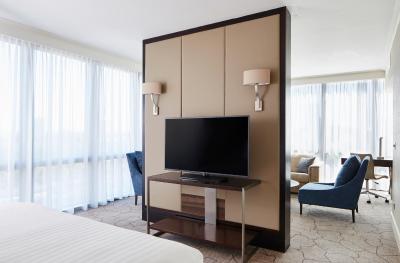 لندن ماریت هتل کاناری وارف