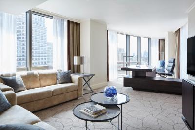 لندن ماریت هتل کاناری وارف