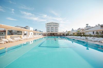 سارپ هتل بلک