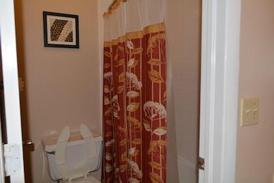 کریستال کو ریزرت