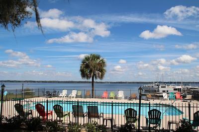 کریستال کو ریزرت