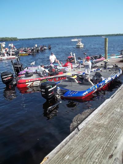 کریستال کو ریزرت