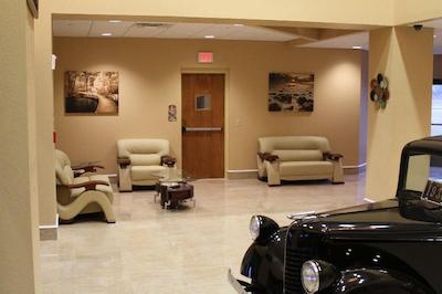 ماربل واترز هتل اند سویتز