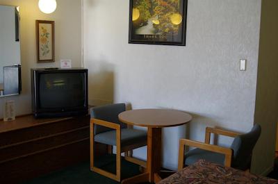 رینبو متل هاستینگز