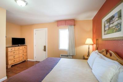 نایتز این ناکسویل هارپرز فری