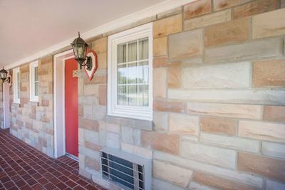 نایتز این ناکسویل هارپرز فری