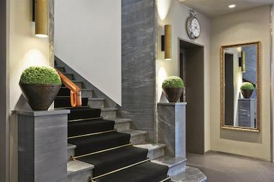 سُرل هتل سیدنهف