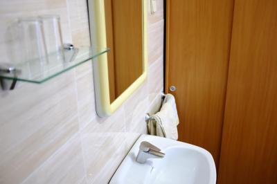 لاوسان هستال