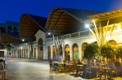 لاوسان هستال