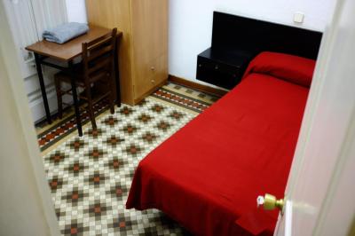 لاوسان هستال