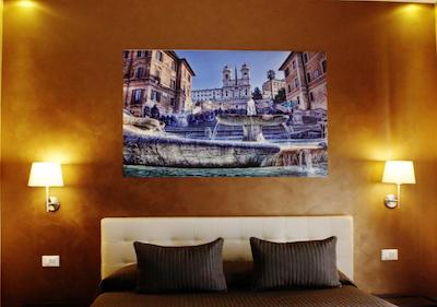 این اسپانا دلوکس هتل