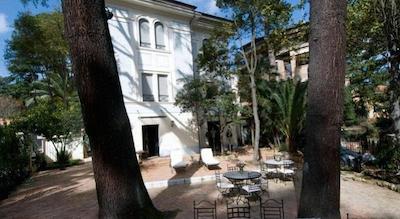 هتل ویلا لینئو