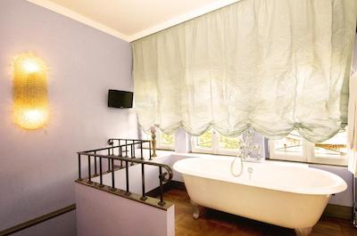 هتل ویلا لینئو