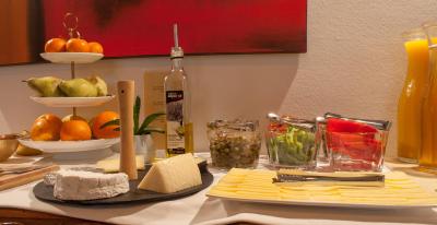 میهلتون بارسلنا بوتیک هستال