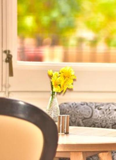 میهلتون بارسلنا بوتیک هستال