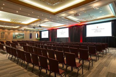 استامفرد پلازا اوکلاند