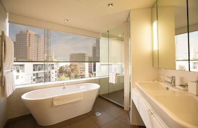 استامفرد پلازا اوکلاند