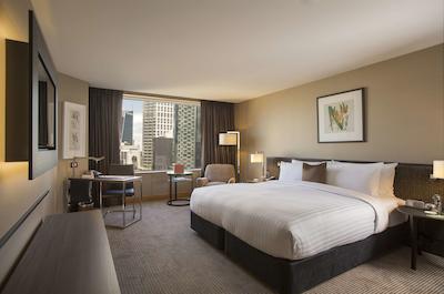 استامفرد پلازا اوکلاند