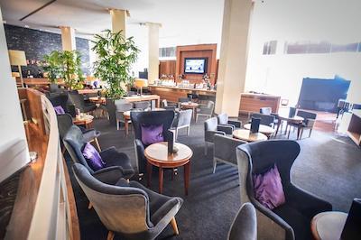 استامفرد پلازا اوکلاند