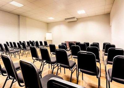 کوالیتی هتل پامپولها