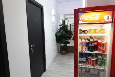 گوست هوس میناز