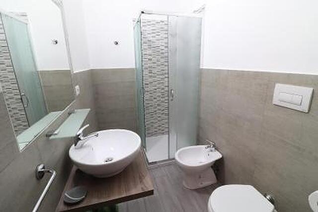 گوست هوس میناز