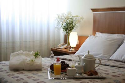 هتل اریستون